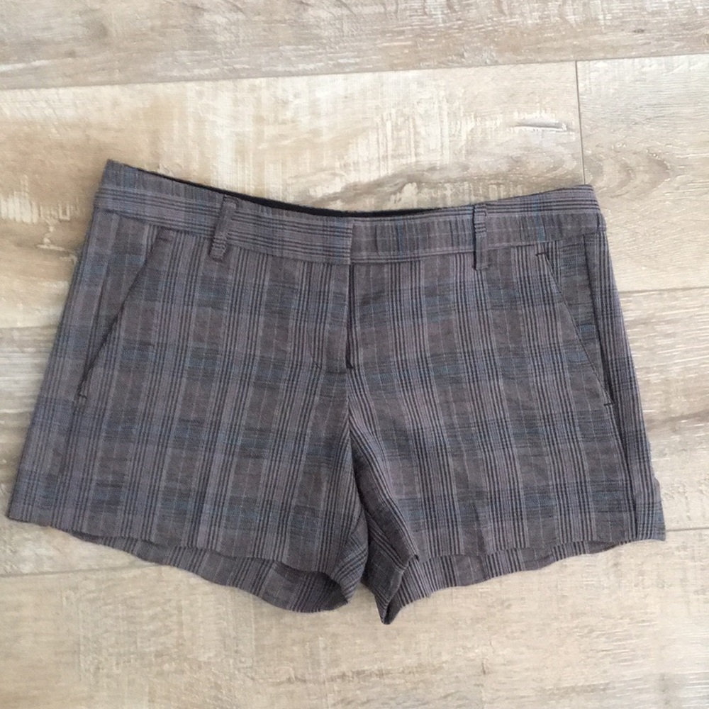 NWOT✨ Symmetry shorts